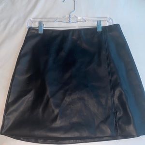 Leather skirt